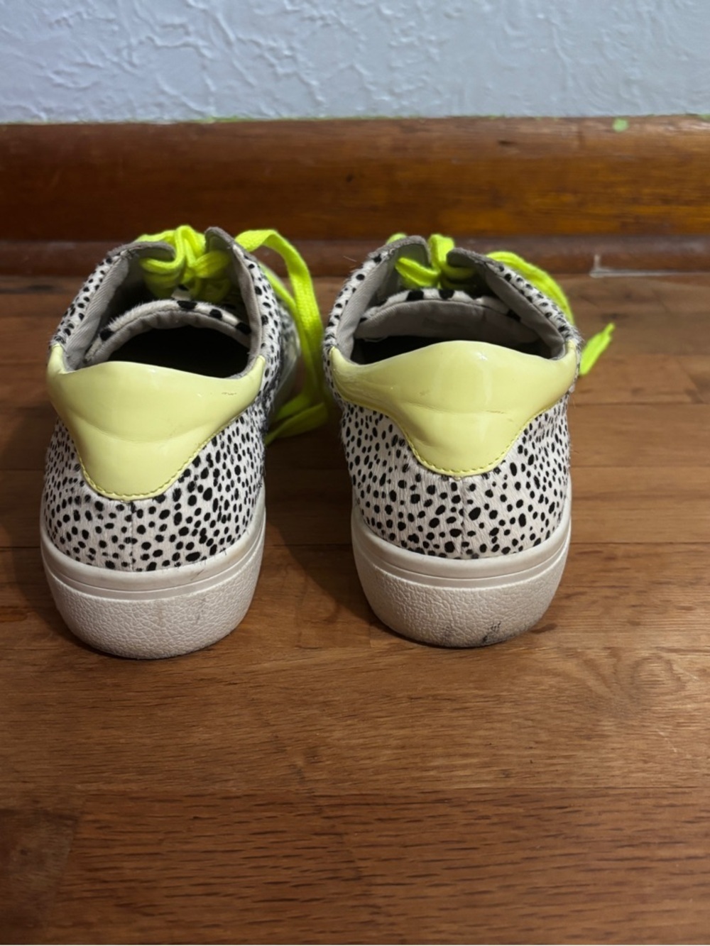 Gianni Bini animal print fashion sneakers - Picture 4 of 7